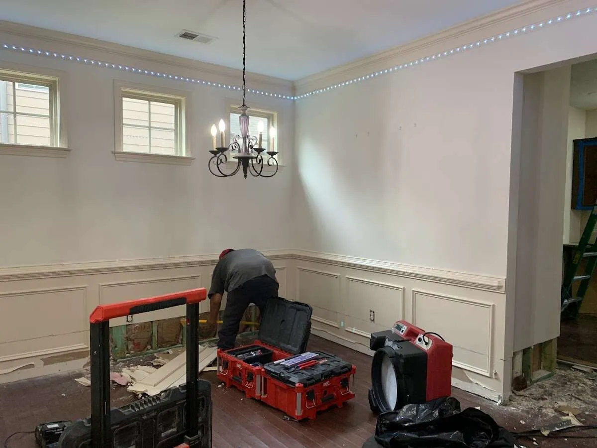 Restoration technician with professional equipment in Bridgeport